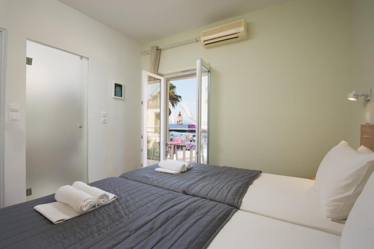 Paralia Hotel 2*