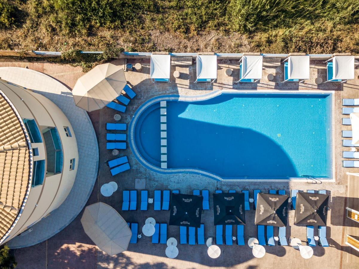 Hotel Paralia 2*
